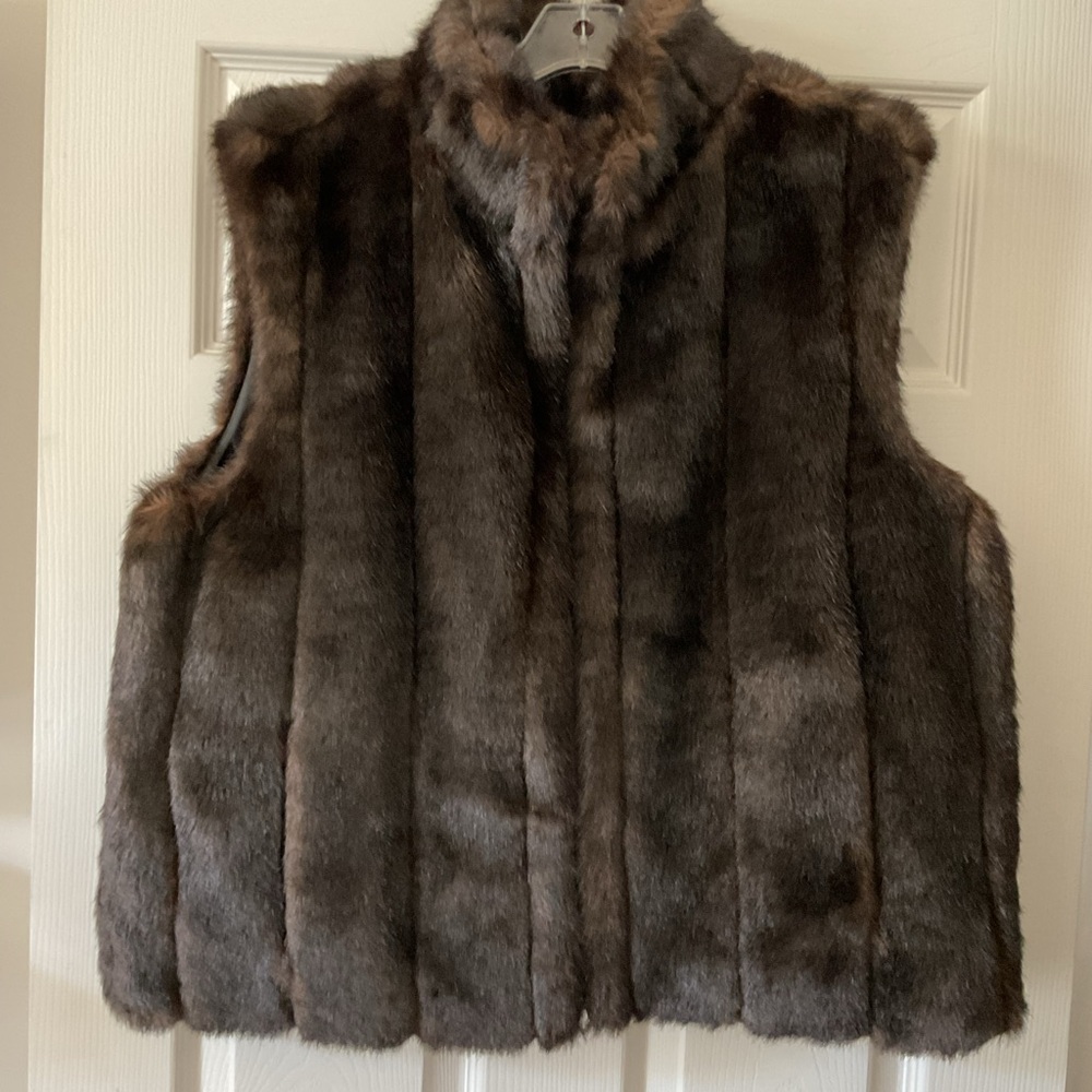 Chic Brown Faux Fur Vest